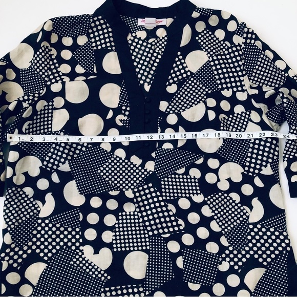 Lilly Stanhope Woman Linen Top Graphic Black & White Pop Yayoi Kusama Vibes - 1X - Picture 4 of 10